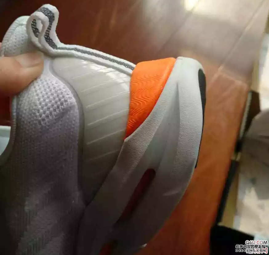 匹克悦跑7代开箱测评 匹克悦跑7代的卖点是什么 匹克悦跑7代开箱测评 匹克悦跑7代的卖点是什么