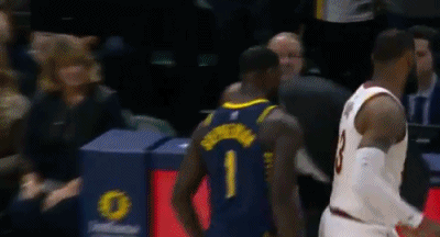 詹姆斯与史蒂芬森爆发冲突 为何史蒂芬森老惹詹皇 詹姆斯与史蒂芬森爆发冲突 为何史蒂芬森老惹詹皇